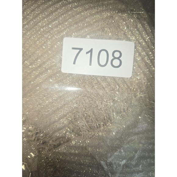 Nine West NEW Stone Wash Scarf Womens Gold Metallic Sparkle Rectangle NWT - Picture 5 of 5